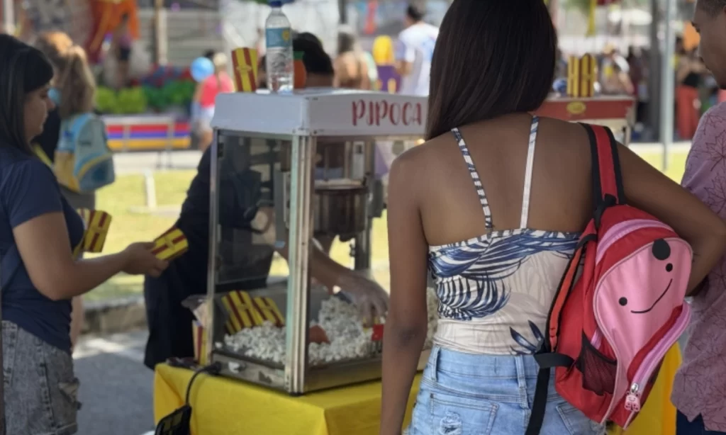 pre-carnaval-do-divino-2026-aquece-economia-e-transforma-divinopolis-em-palco-de-alegria