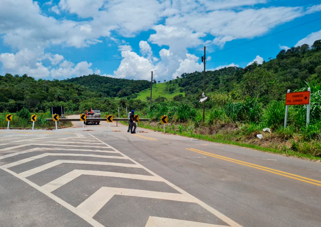 der-mg-inicia-nesta-sexta-feira-(30/1)-obras-de-recuperacao-da-ponte-na-mg-030