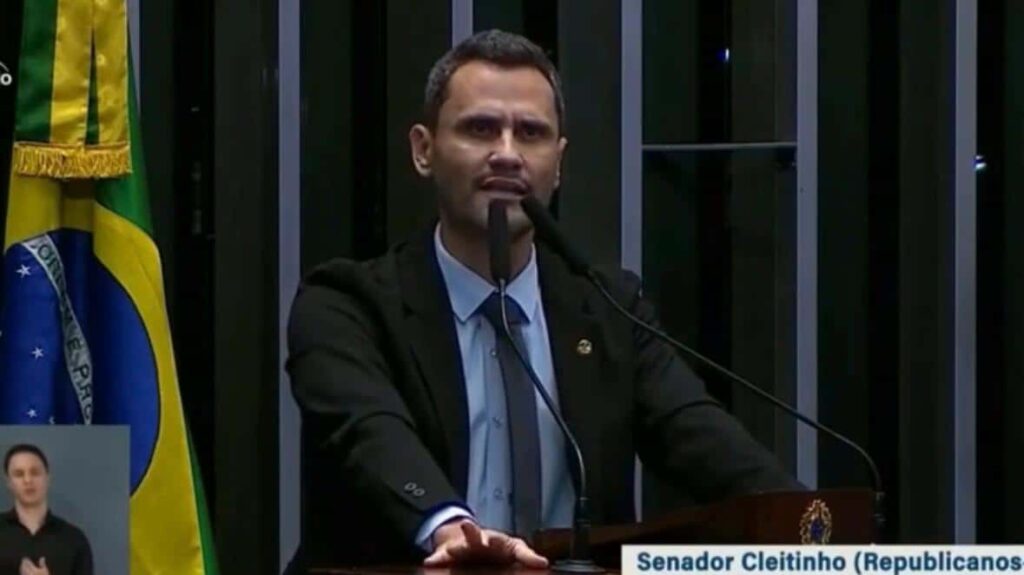 em-discurso-emocionado,-senador-cleitinho-azevedo-suspende-agenda-politica-apos-diagnostico-de-leucemia-do-irmao;-veja-o-video
