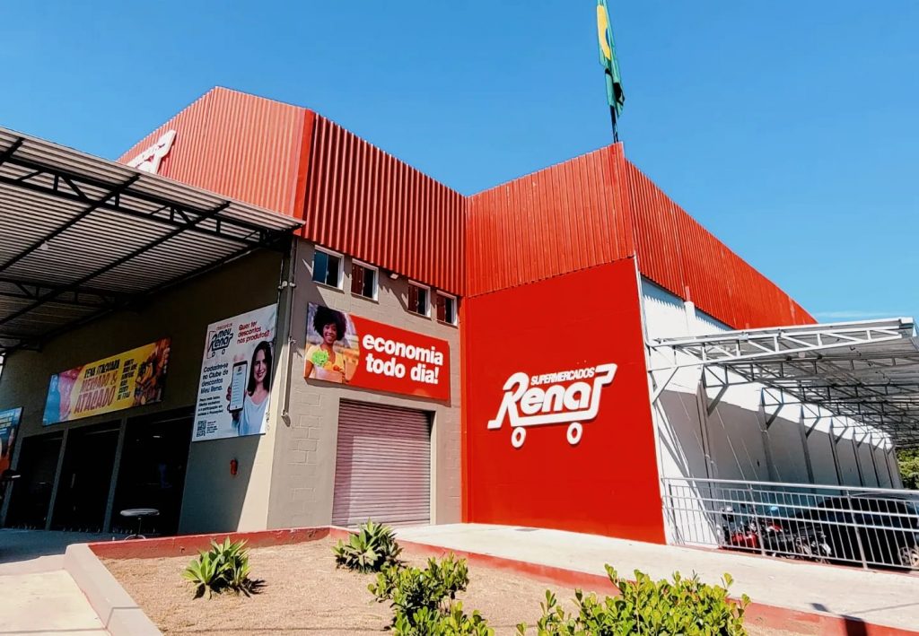 supermercados-rena:-denuncia-atual-de-homofobia-soma-se-a-relatos-de-assedio-e-suposto-racismo-e-reacende-historico-de-2020-e-2021