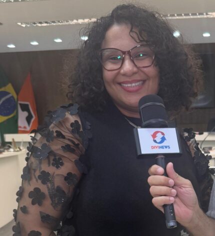 kell-silva-volta-a-camara-e-transforma-a-cultura-local-em-politica-publica-nas-escolas-de-divinopolis