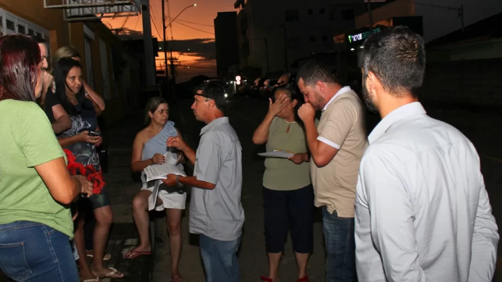 professores-recebem-r$-5-mil-apos-suspensao-ilegal-de-nomeacoes-em-sao-sebastiao-do-oeste
