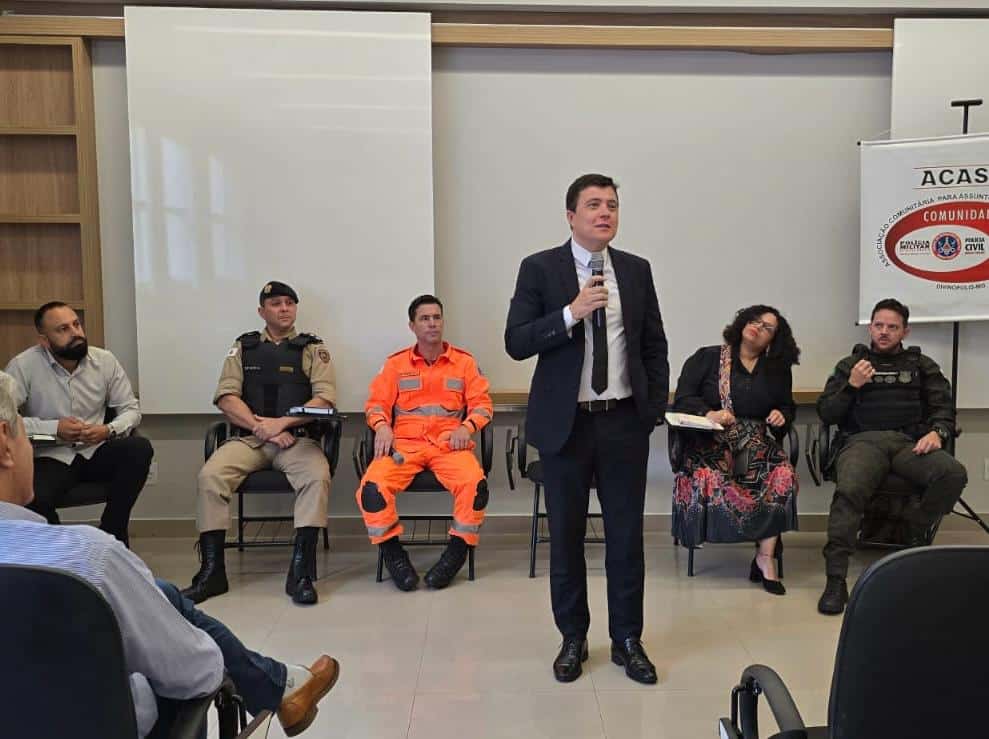 acasp-inicia-atividades-de-2026-com-debates-sobre-dengue,-transito-e-seguranca-em-divinopolis