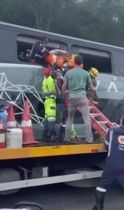 bombeiros-detalham-acidente-fatal-ocorrido-na-br-381,-em-oliveira