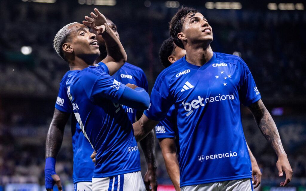 cruzeiro-vence-america-mg-com-2-gols-de-kaio-jorge