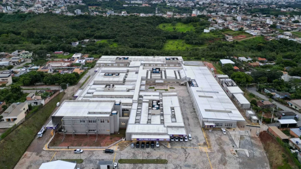 governo-assina-escritura-de-doacao-do-hospital-regional-de-divinopolis