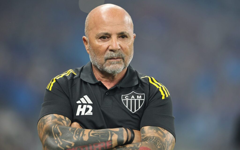 atletico‑mg-da-fim-a-segunda-passagem-de-sampaoli-em-meio-a-caos-tatico-e-temporada-frustrante