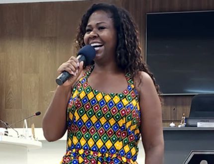 “nadegas-de-gorila-vira-boca-de-homem-negro”:-conselho-da-igualdade-racial-de-divinopolis-formaliza-inconformidade-com-video-de-cunho-racista-do-prefeito