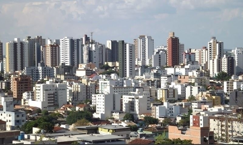 celebrando-juntos:-o-papel-dos-festivais-na-construcao-da-comunidade-em-divinopolis