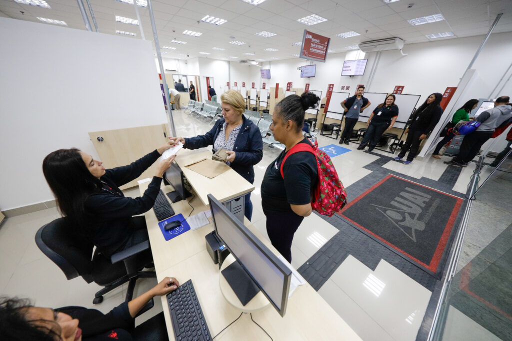 uai-contagem-do-shopping-do-aviao-passa-a-oferecer-servicos-de-transito