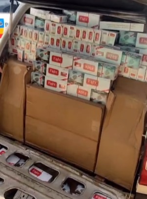 carga-de-cigarros-paraguaios-e-interceptada-em-cerco-policial-na-mgc-462
