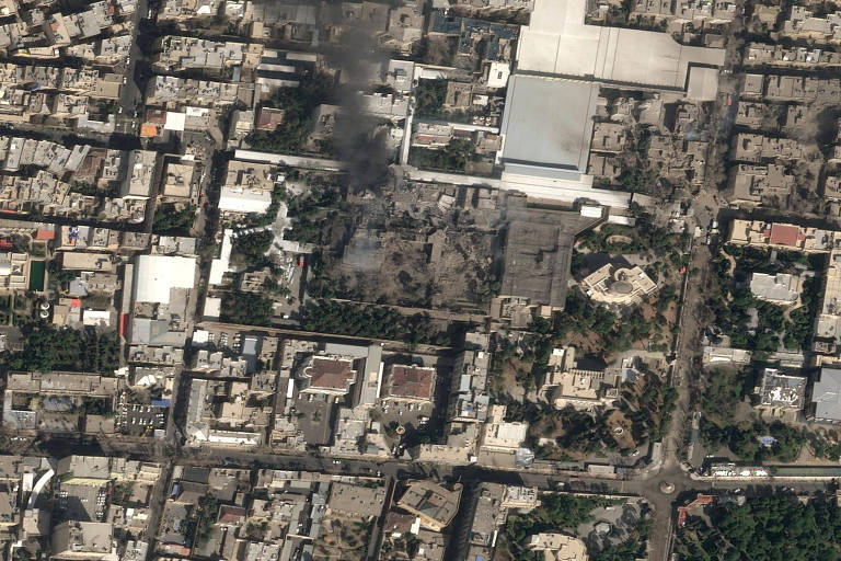 imagens-mostram-residencia-de-khamenei-atingida-e-mundo-entra-em-suspense-com-anuncio-de-morte