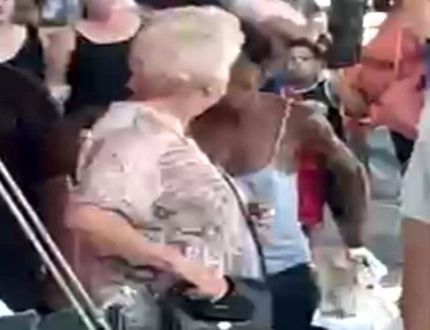 “saiu-do-social-e-virou-seguranca-publica”:-novos-episodios-da-maria,-moradora-em-situacao-de-rua,-revoltam-moradores-no-centro-de-divinopolis