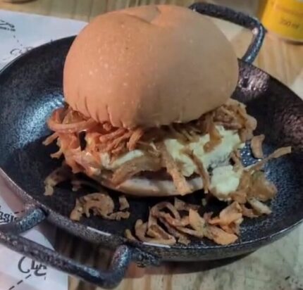 burgerfest-‘hamburguerileiros’-2026-comeca-em-divinopolis-com-desafio-de-“maior-devorador”-e-receitas-ineditas