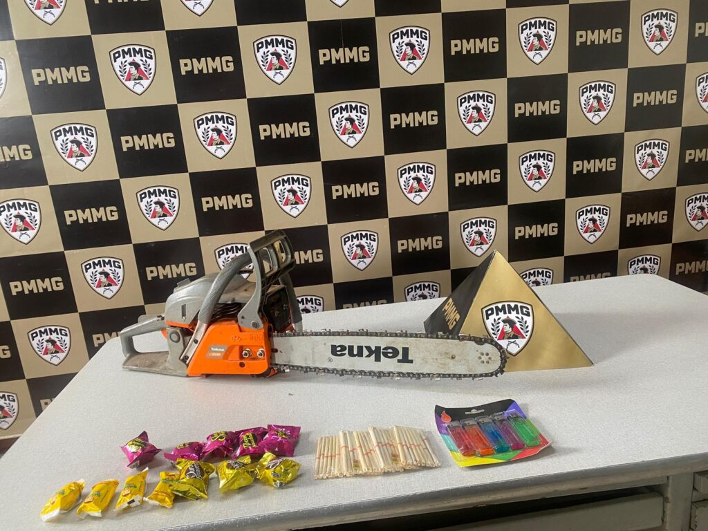 homem-e-preso-apos-arrombar-restaurante-e-furtar-motosserra,-alimentos-e-cigarros-em-abaete