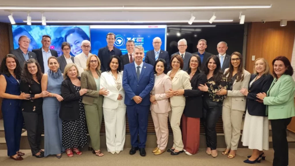 diretores-do-complexo-de-saude-sao-joao-de-deus-participam-de-encontro-nacional-da-cmb-e-discutem-futuro-da-saude-filantropica