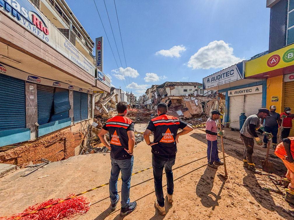 governo-de-minas-prorroga-impostos-e-isenta-de-icms-as-doacoes-as-vitimas-das-chuvas-na-zona-da-mata