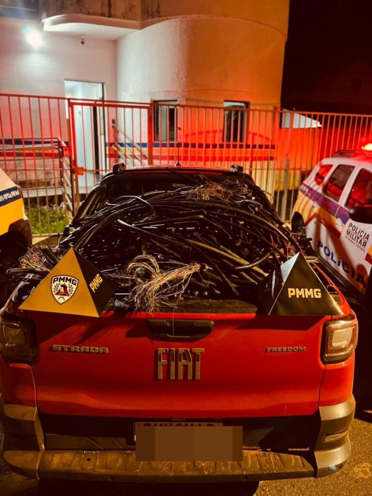 policia-militar-prende-suspeito-de-furtos-em-para-de-minas-e-apreende-fios-de-cobre-em-operacao-em-papagaios