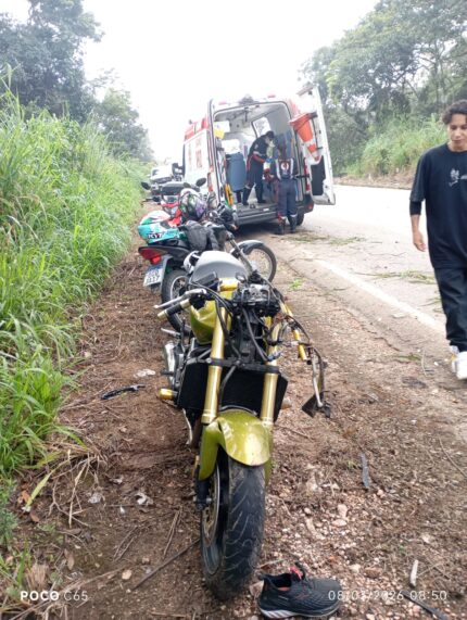 acidente-grave-na-amg-0320-deixa-pai-e-filho-feridos-em-sao-goncalo-do-para