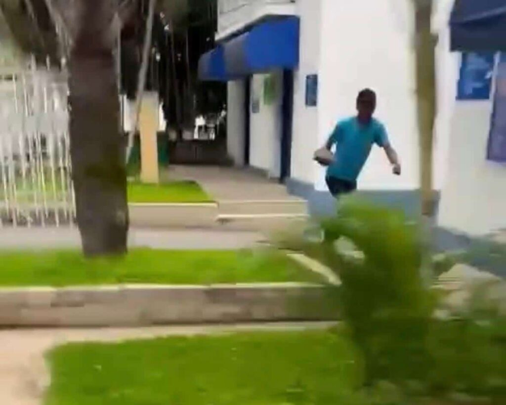 proprietario-do-veiculo-de-comunicacao-tenta-agredir-vereador-em-claudio;-video-registra-confusao