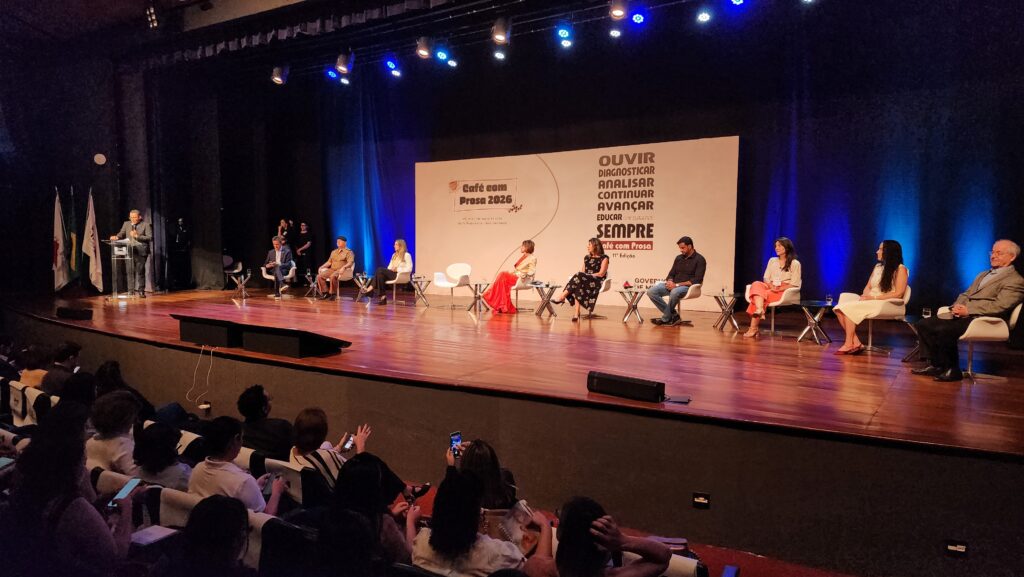 secretaria-de-estado-de-educacao-participa-de-evento-que-reune-gestores-de-municipios