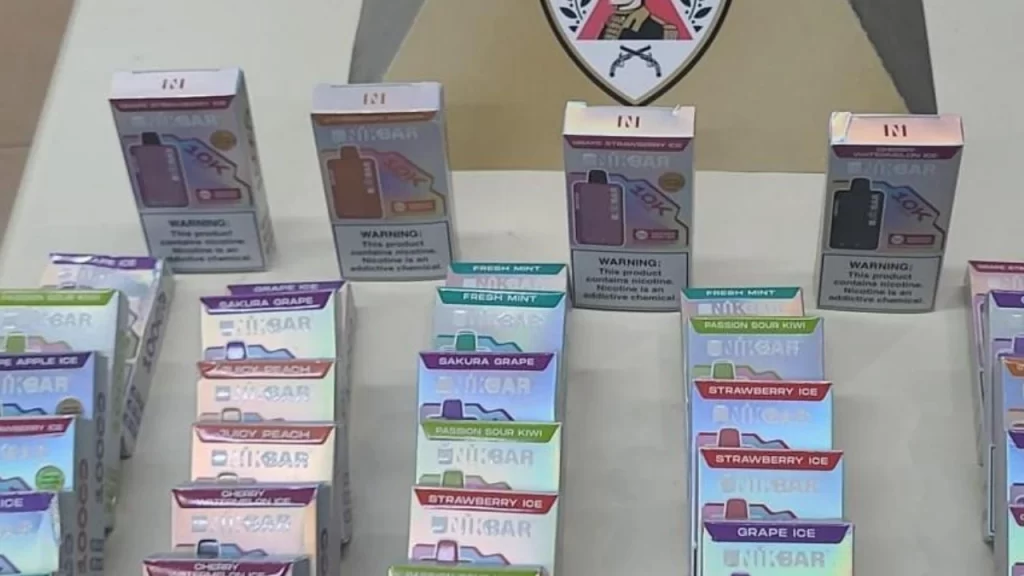 policia-militar-prende-jovem-por-contrabando-de-cigarros-eletronicos-em-itauna