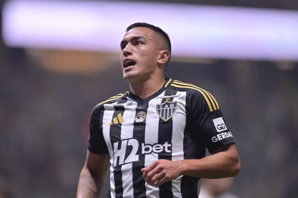 galo-marca-cedo,-segura-pressao-do-inter-e-vence-no-brasileirao